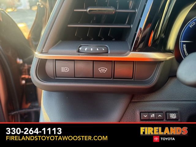 New 2026 Toyota Crown Platinum image 14