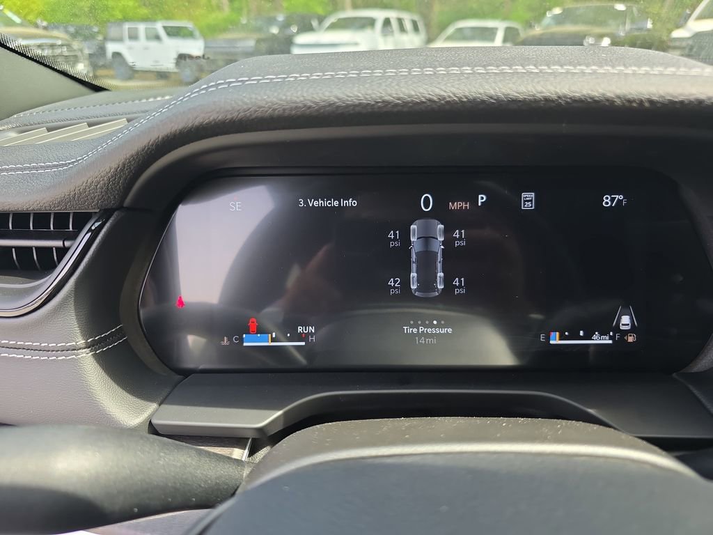 New 2026 Jeep Grand Cherokee Altitude image 20