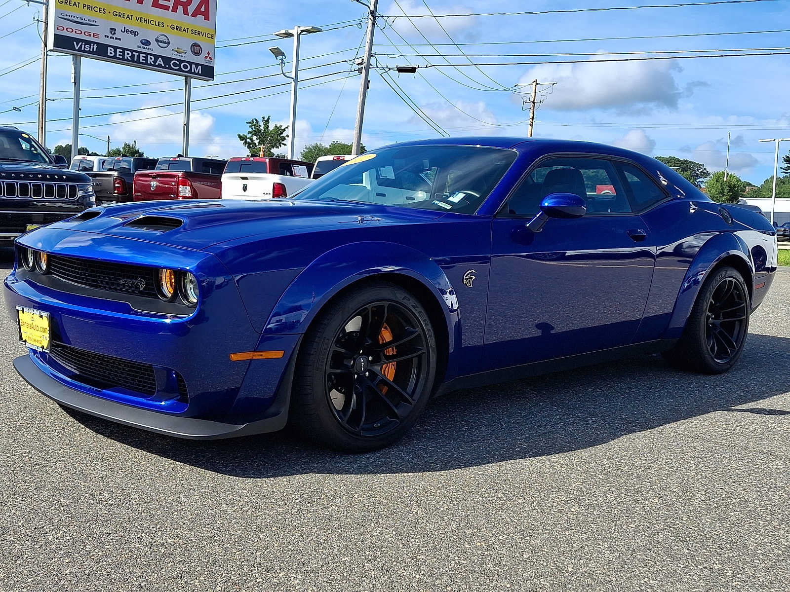 Used 2021 Dodge Challenger SRT Hellcat Redeye RWD image 3