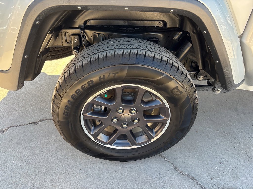 Certified 2023 Jeep Gladiator Overland image 11