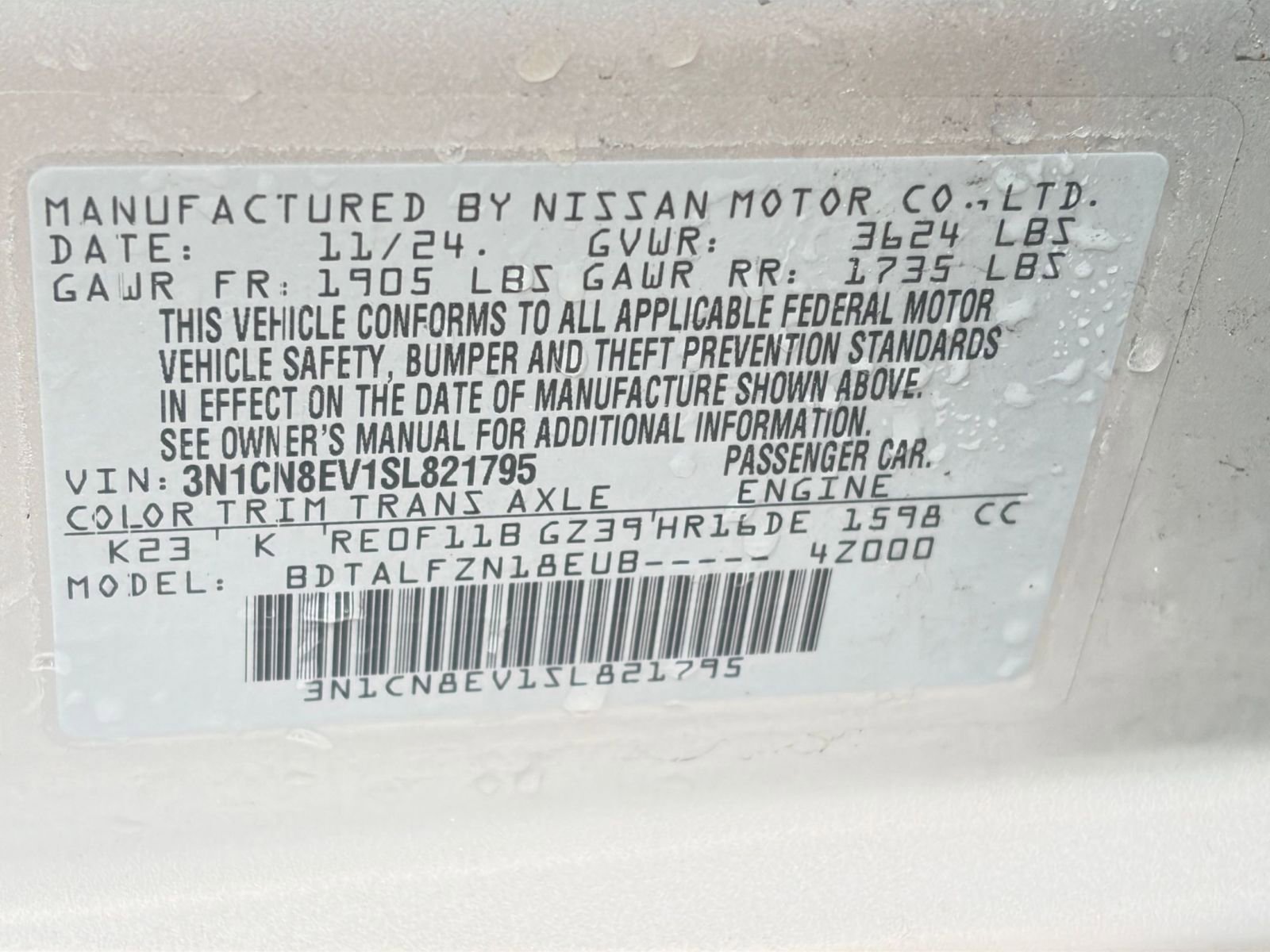 Used 2025 Nissan Versa SV FWD image 28