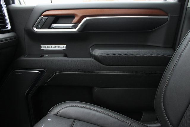 Used 2022 GMC Sierra 1500 Denali w/ Denali Reserve Package image 29