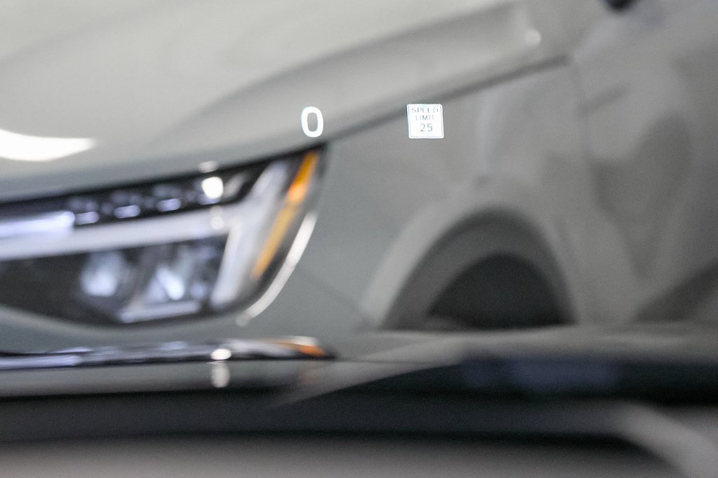 Certified 2024 Volvo V90 B6 Cross Country Ultimate image 37