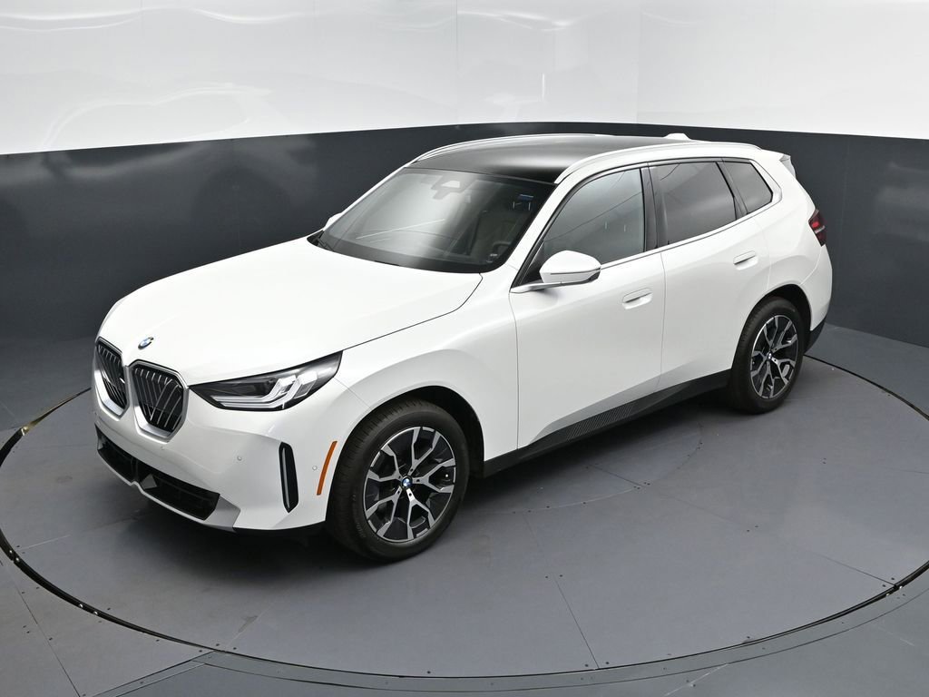 Certified 2025 BMW X3 xDrive30i w/ Premium Package image 1