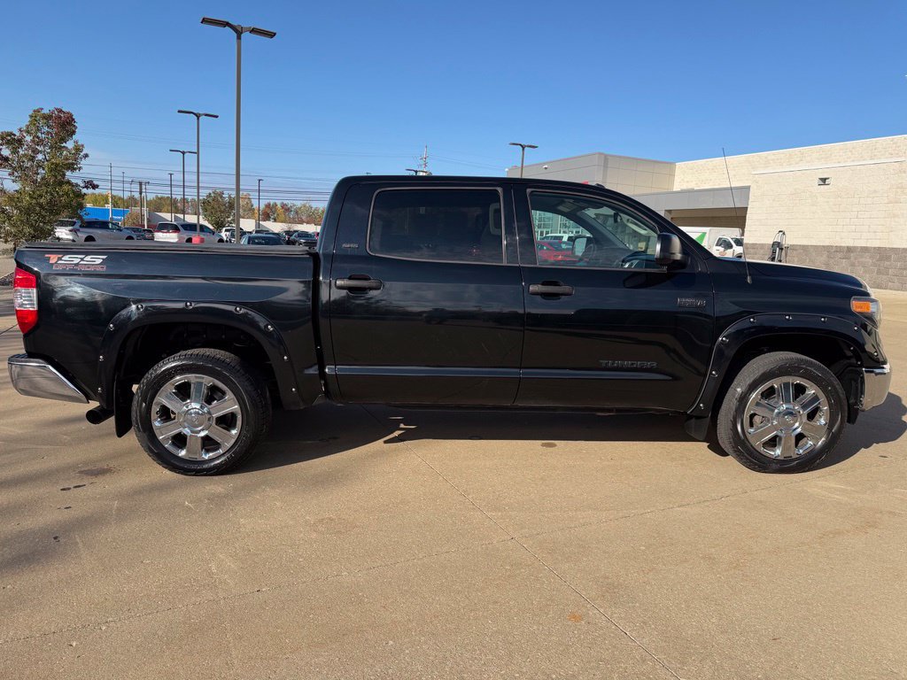 Used 2019 Toyota Tundra SR5 w/ SR5 Upgrade Package AWD/4WD image 6