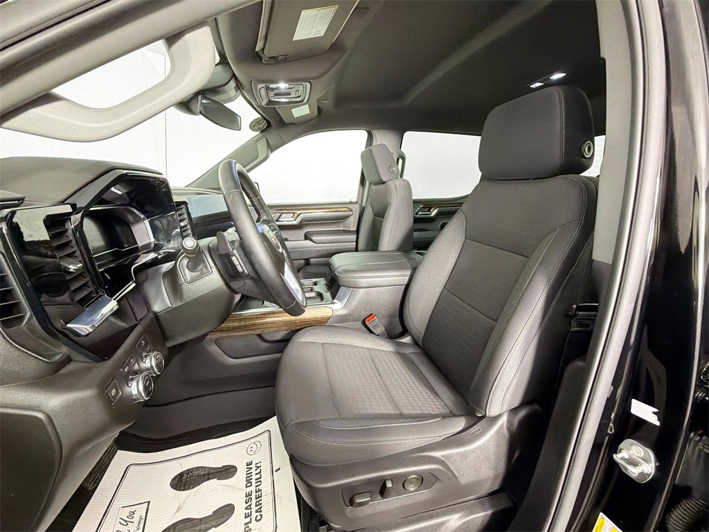 Used 2024 GMC Sierra 1500 Elevation w/ Preferred Package image 19