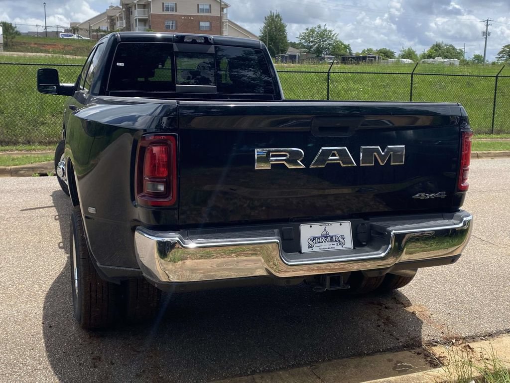 New 2026 RAM 3500 Tradesman AWD/4WD image 35