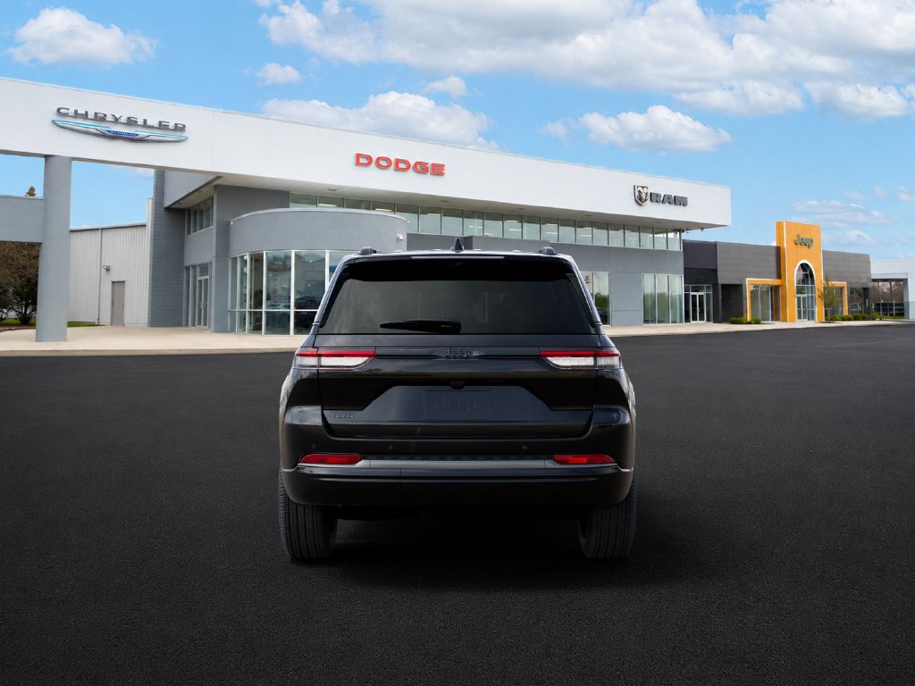 New 2027 Jeep Grand Cherokee Limited AWD/4WD image 7
