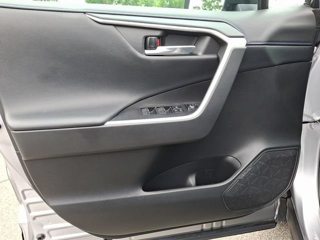 Used 2022 Toyota RAV4 XSE w/ XSE Grade Weather Package AWD/4WD image 12