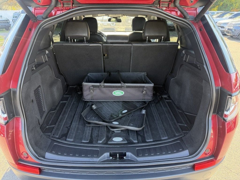 Used 2018 Land Rover Discovery Sport HSE Luxury AWD/4WD image 5