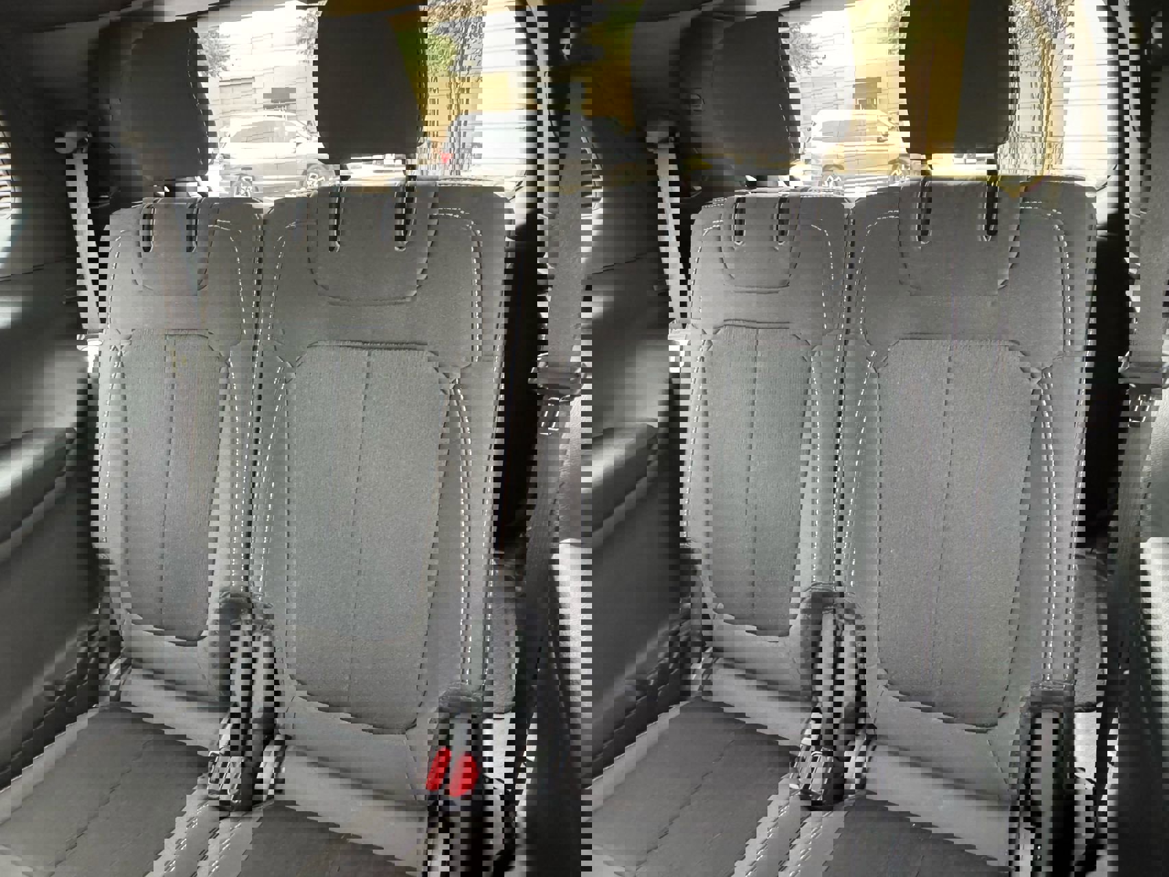 Used 2025 Jeep Grand Cherokee L Laredo w/ Luxury Tech Group I image 33