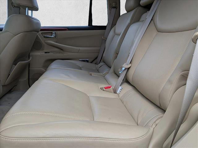 Used 2008 Lexus LX 570 4WD image 13