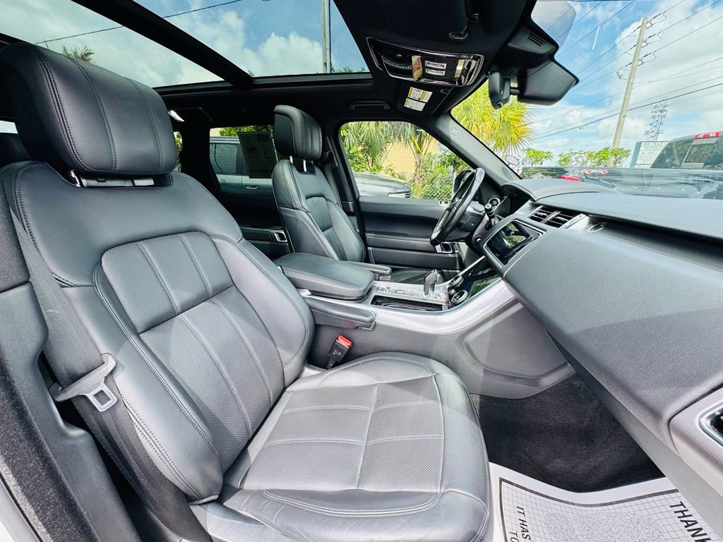 Used 2018 Land Rover Range Rover Sport HSE AWD/4WD image 17
