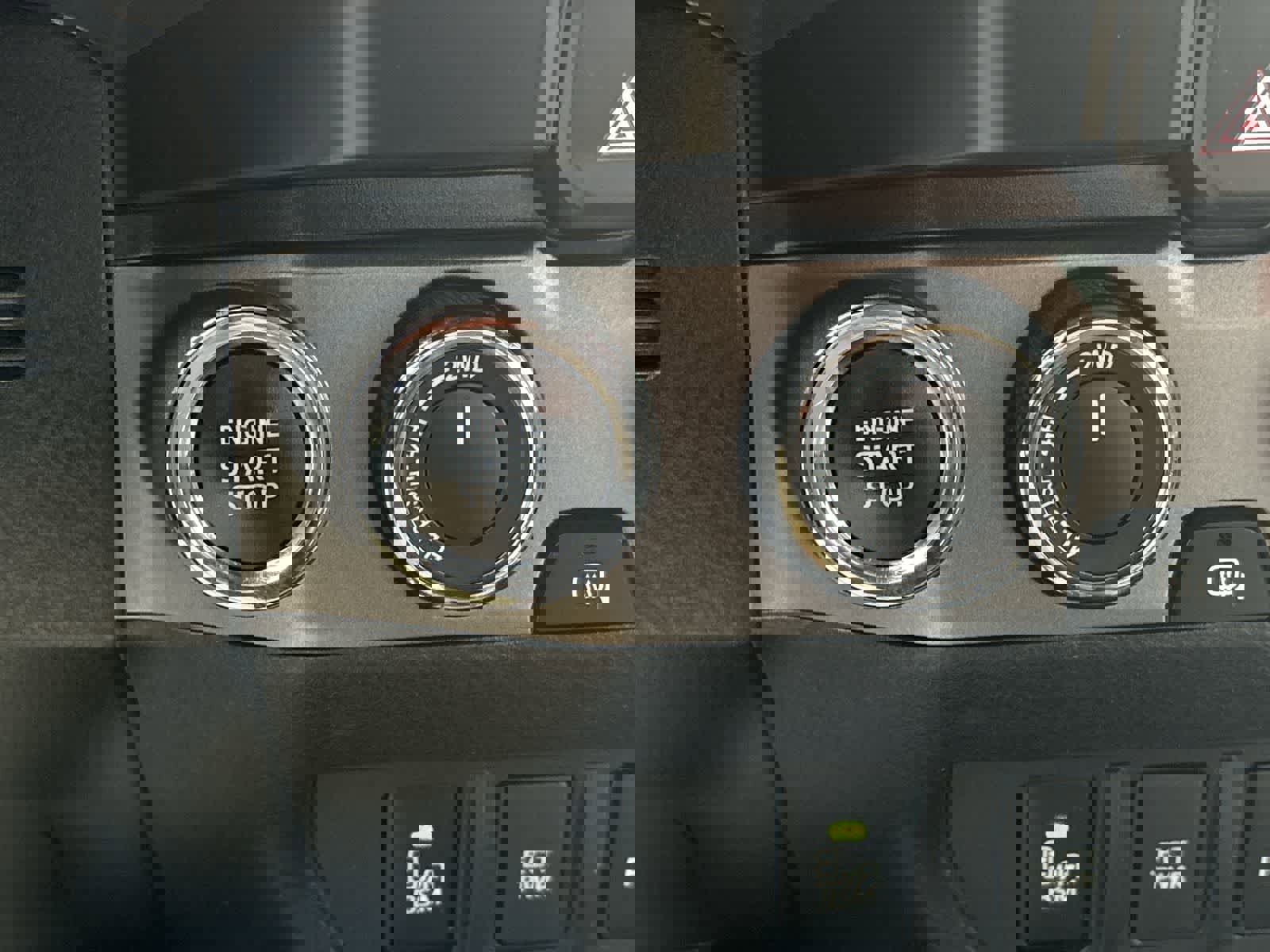 Used 2020 Toyota Tacoma TRD Off-Road w/ Technology Package image 25