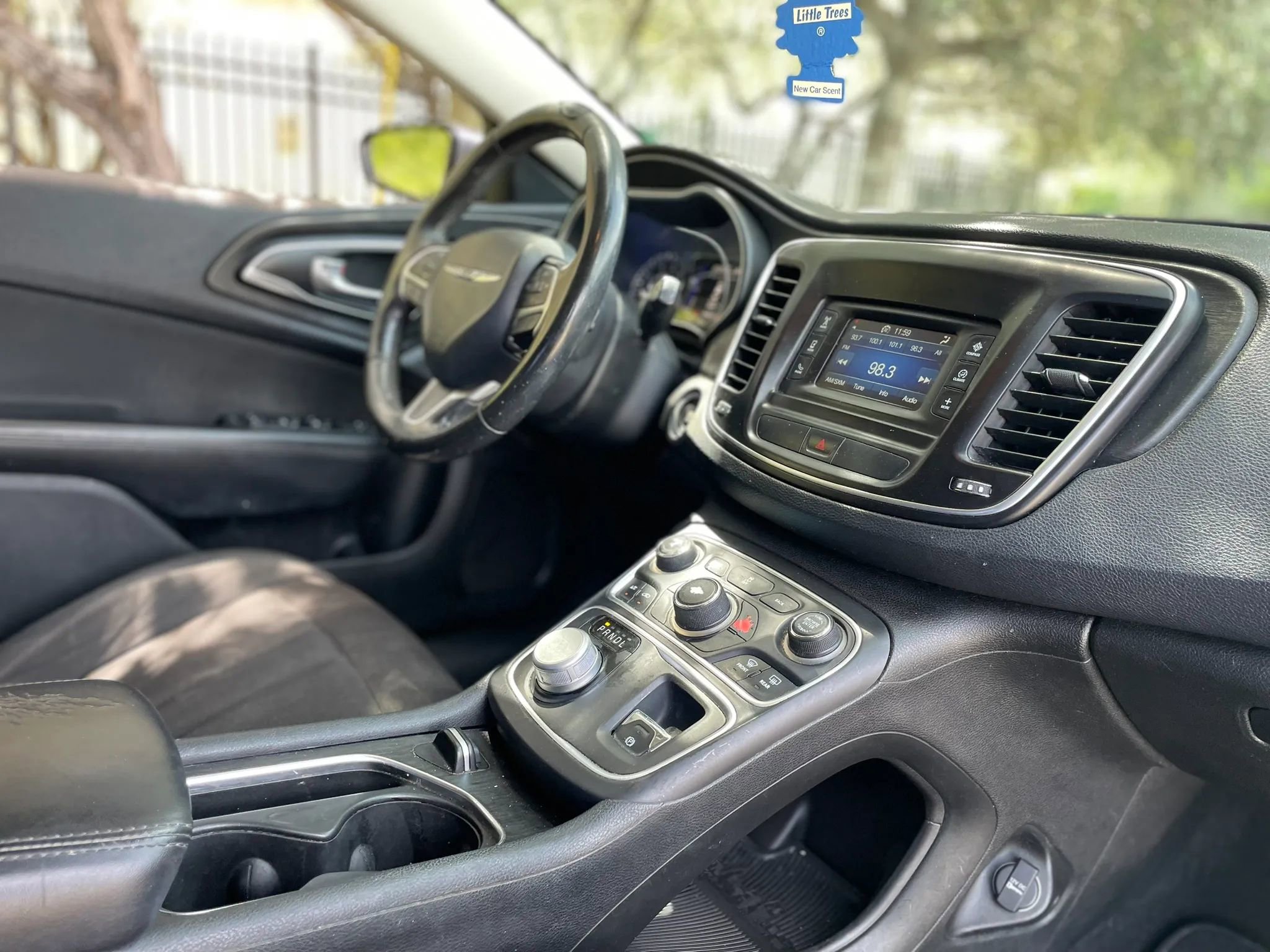 Used 2015 Chrysler 200 Limited w/ Convenience Group FWD image 25