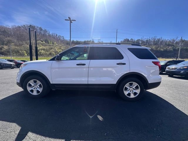 Used 2013 Ford Explorer 4WD w/ Class III Trailer Tow Pkg image 4