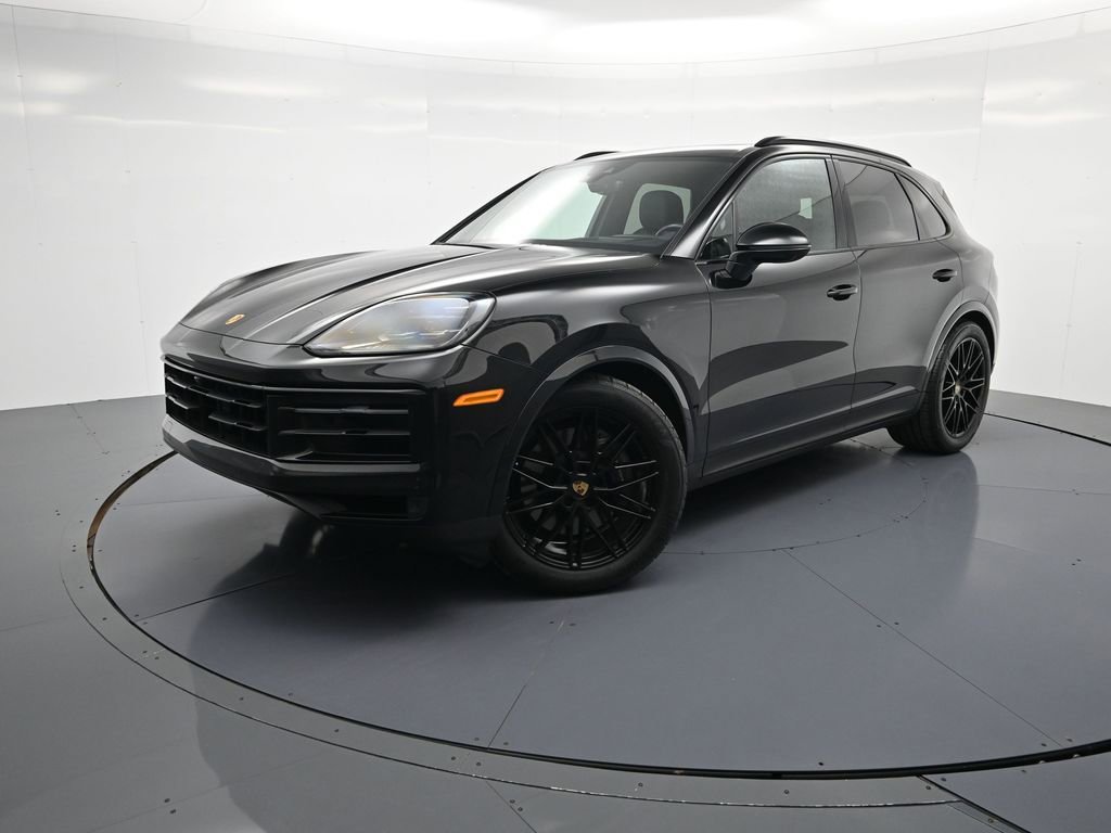 Certified 2024 Porsche Cayenne image 1