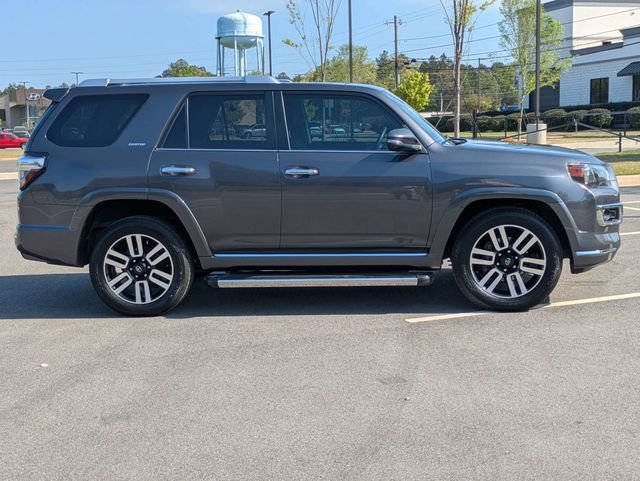 Used 2022 Toyota 4Runner Limited RWD image 3