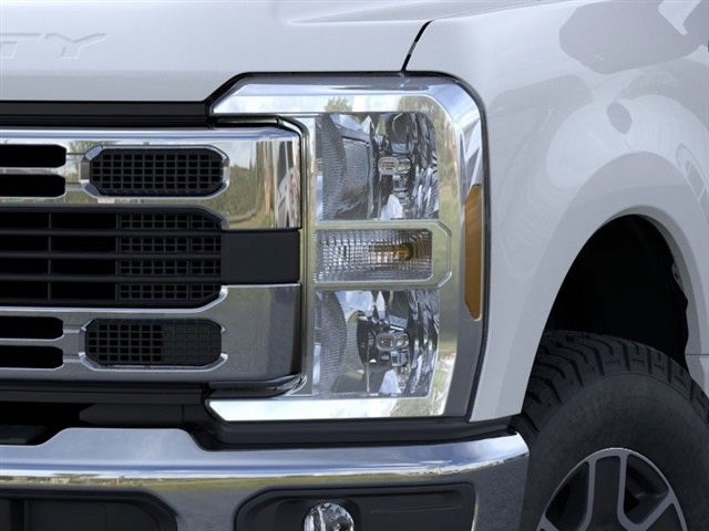 New 2025 Ford F350 XLT w/ 360-Degree Camera Package image 18
