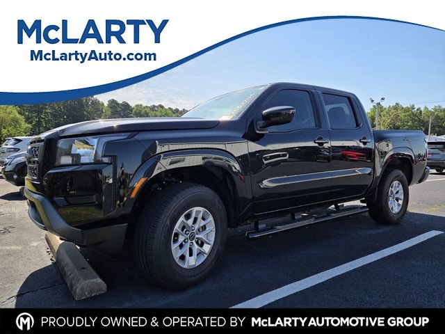 Used 2024 Nissan Frontier SV AWD/4WD image 1