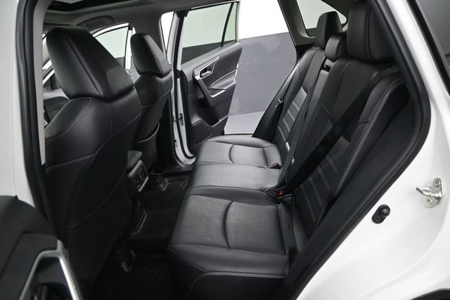Used 2022 Toyota RAV4 XLE Premium AWD/4WD image 14