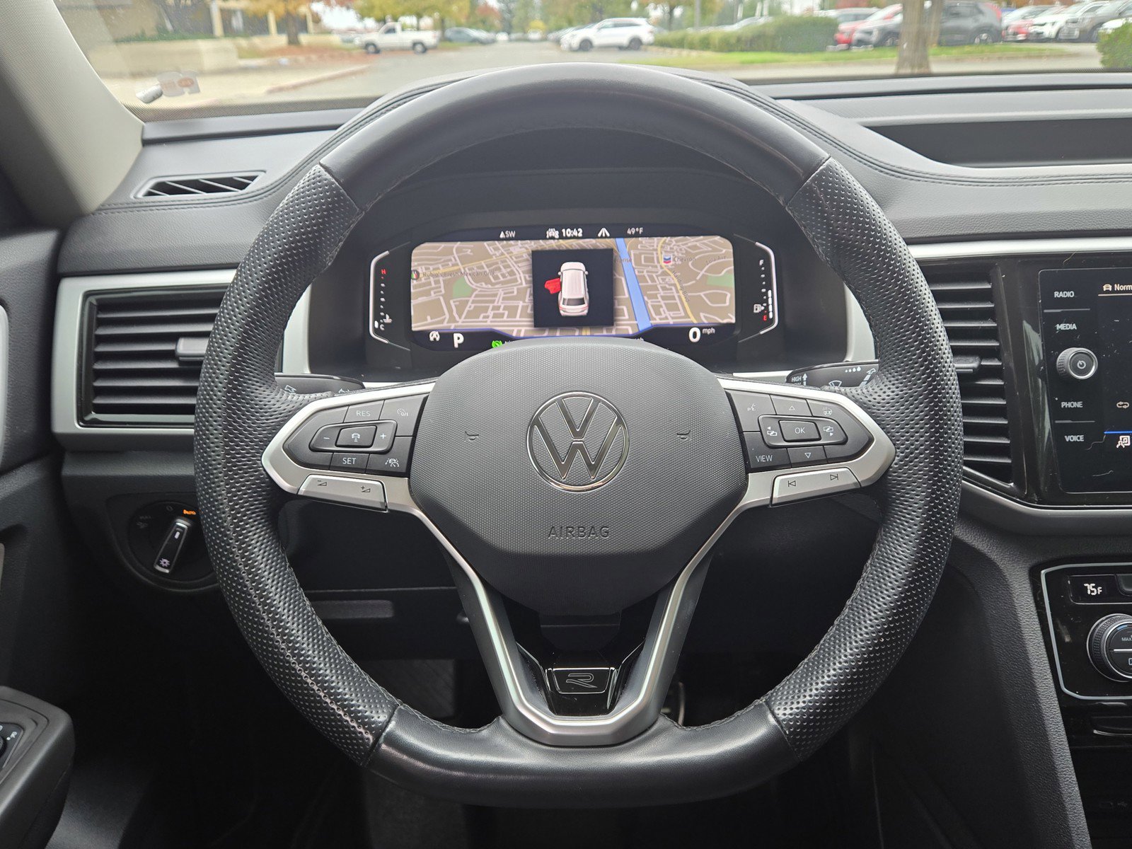 Used 2022 Volkswagen Atlas SEL R-Line image 14