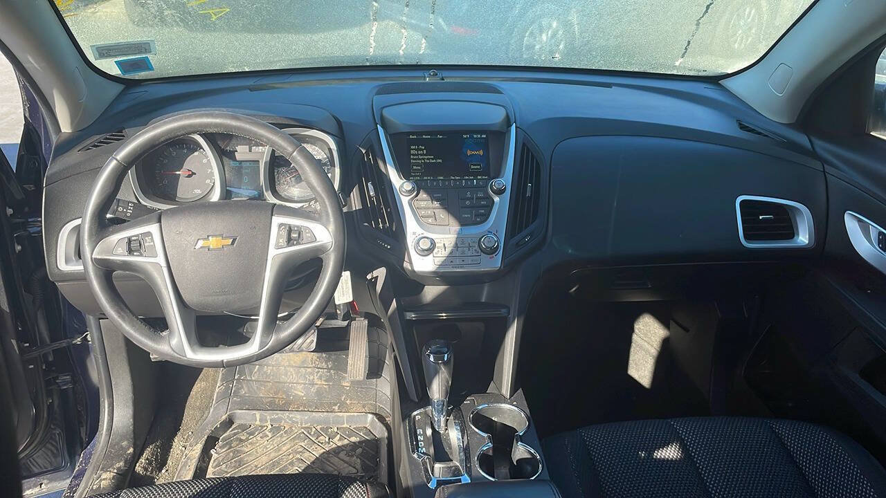 Used 2017 Chevrolet Equinox LT w/ Convenience Package AWD/4WD image 12