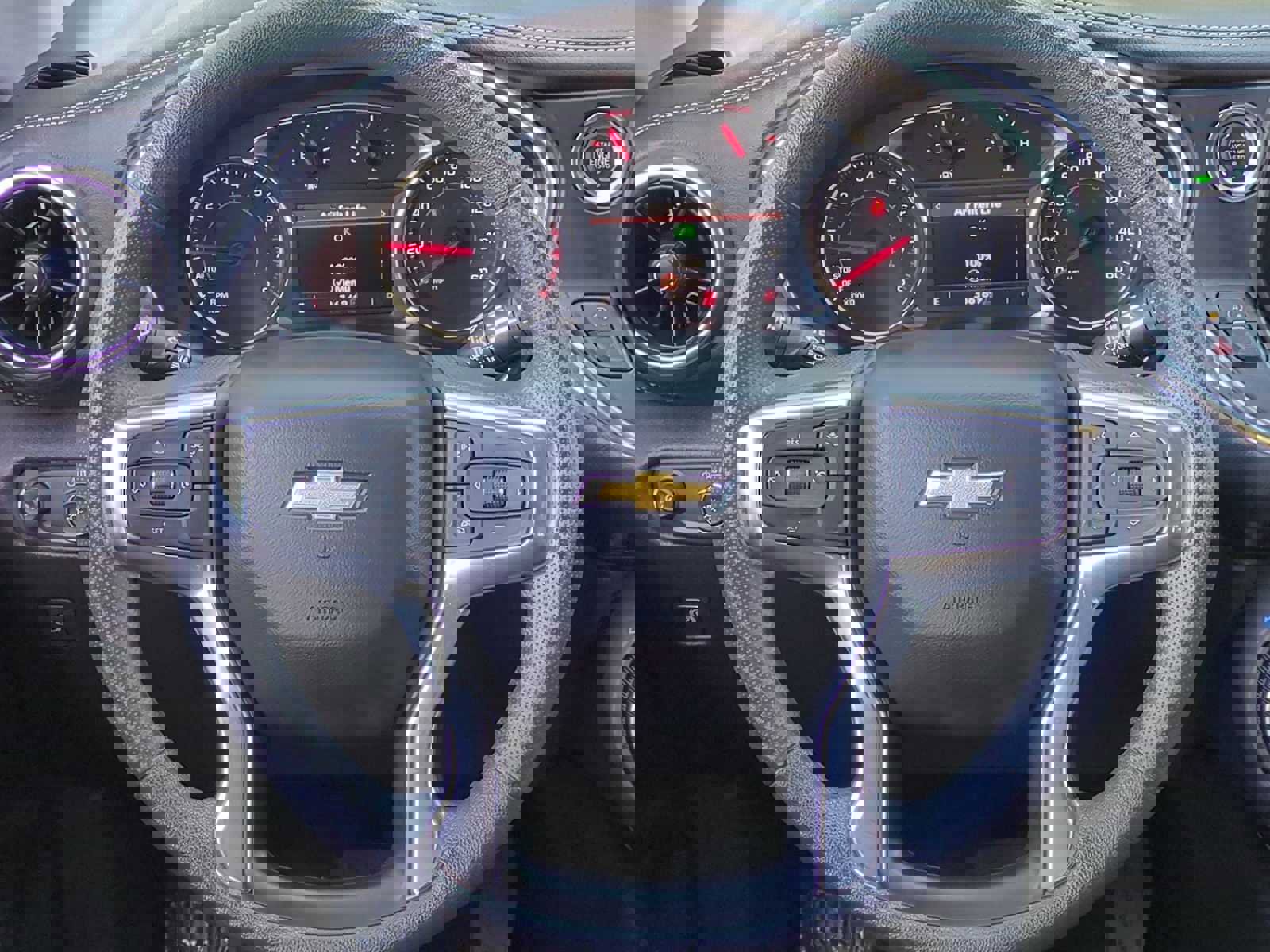 Used 2025 Chevrolet Blazer LT image 14