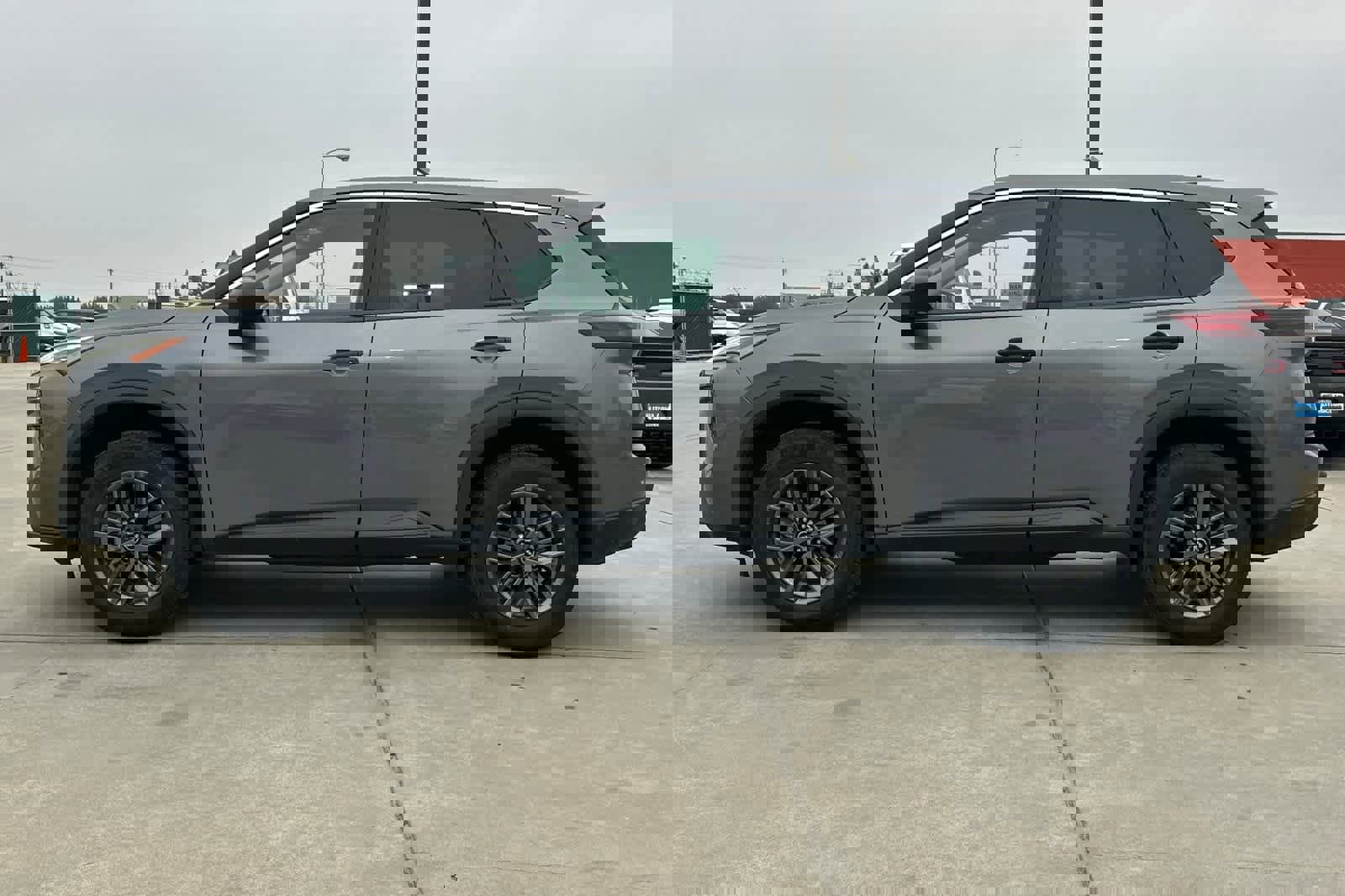 Used 2024 Nissan Rogue S image 6