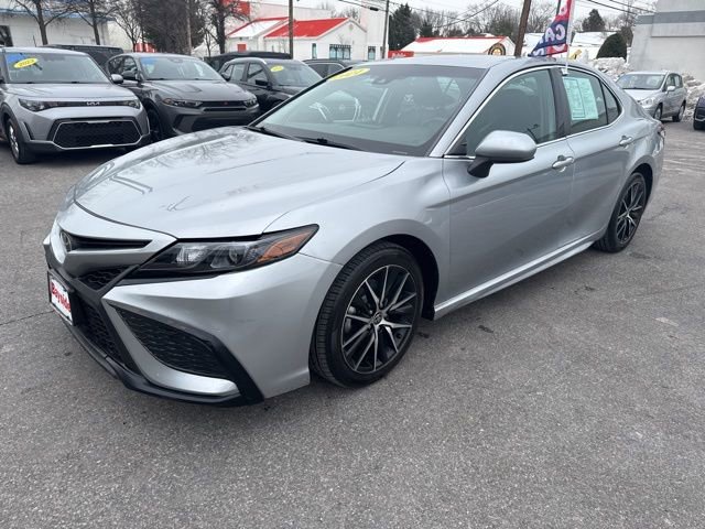Used 2021 Toyota Camry SE image 29