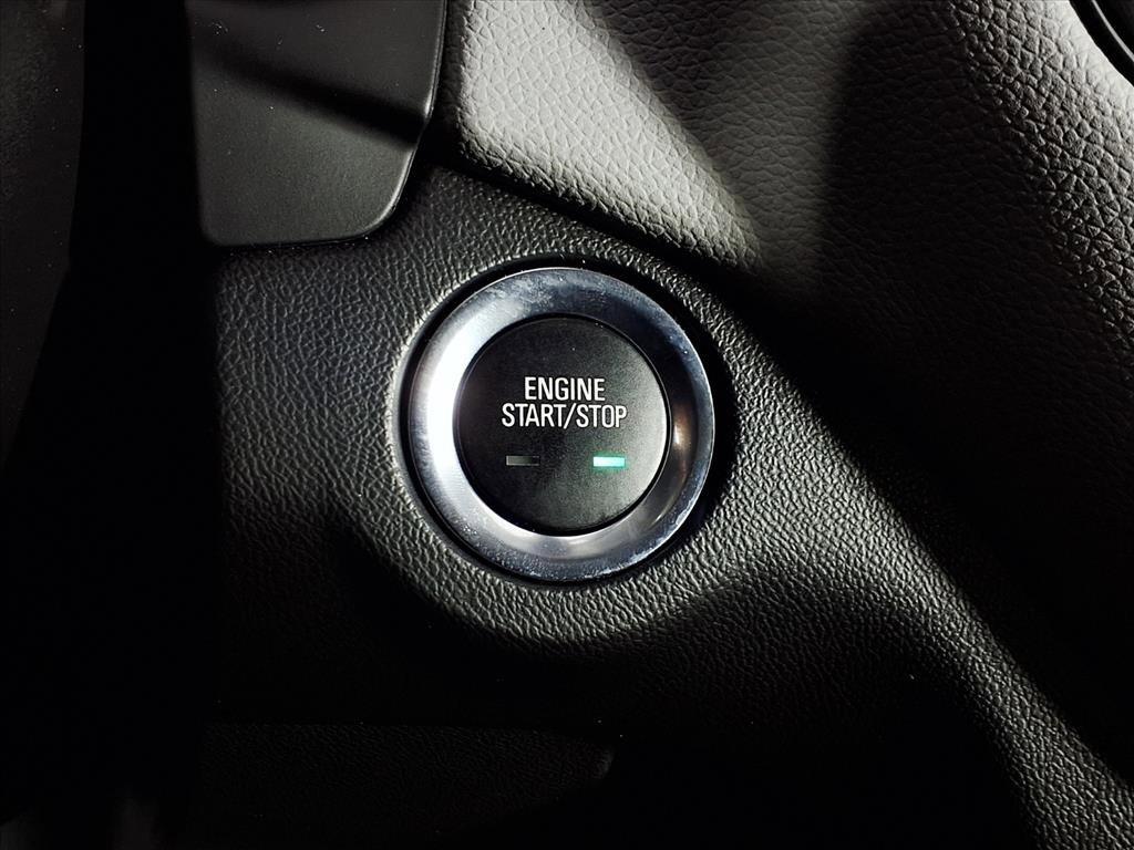 Used 2022 Chevrolet Equinox LS w/ LS Convenience Package image 16