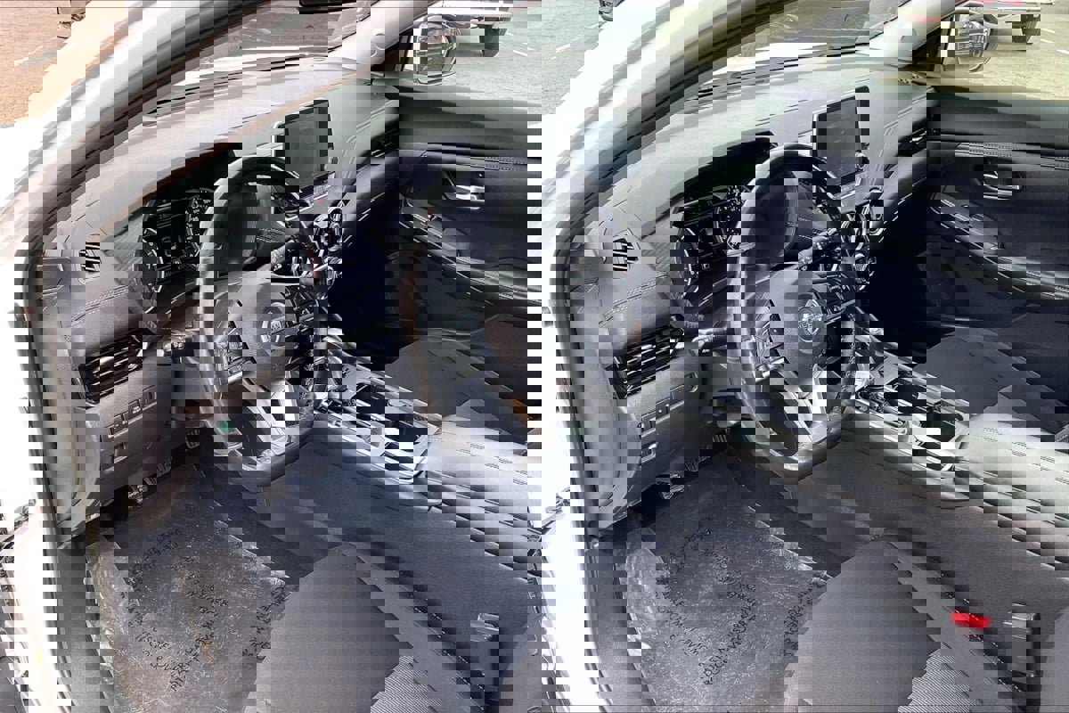 Used 2022 Nissan Sentra SV w/ All-Weather Package image 12