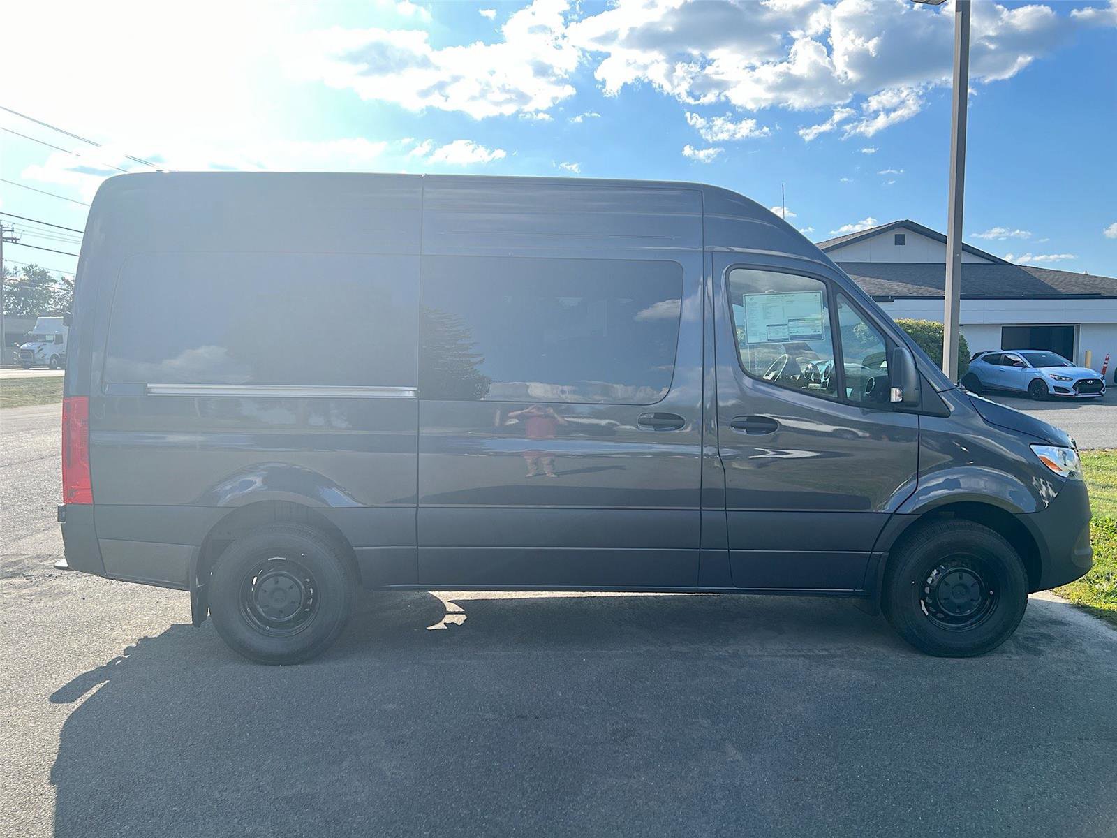 New 2025 Mercedes-Benz Sprinter 2500 image 7