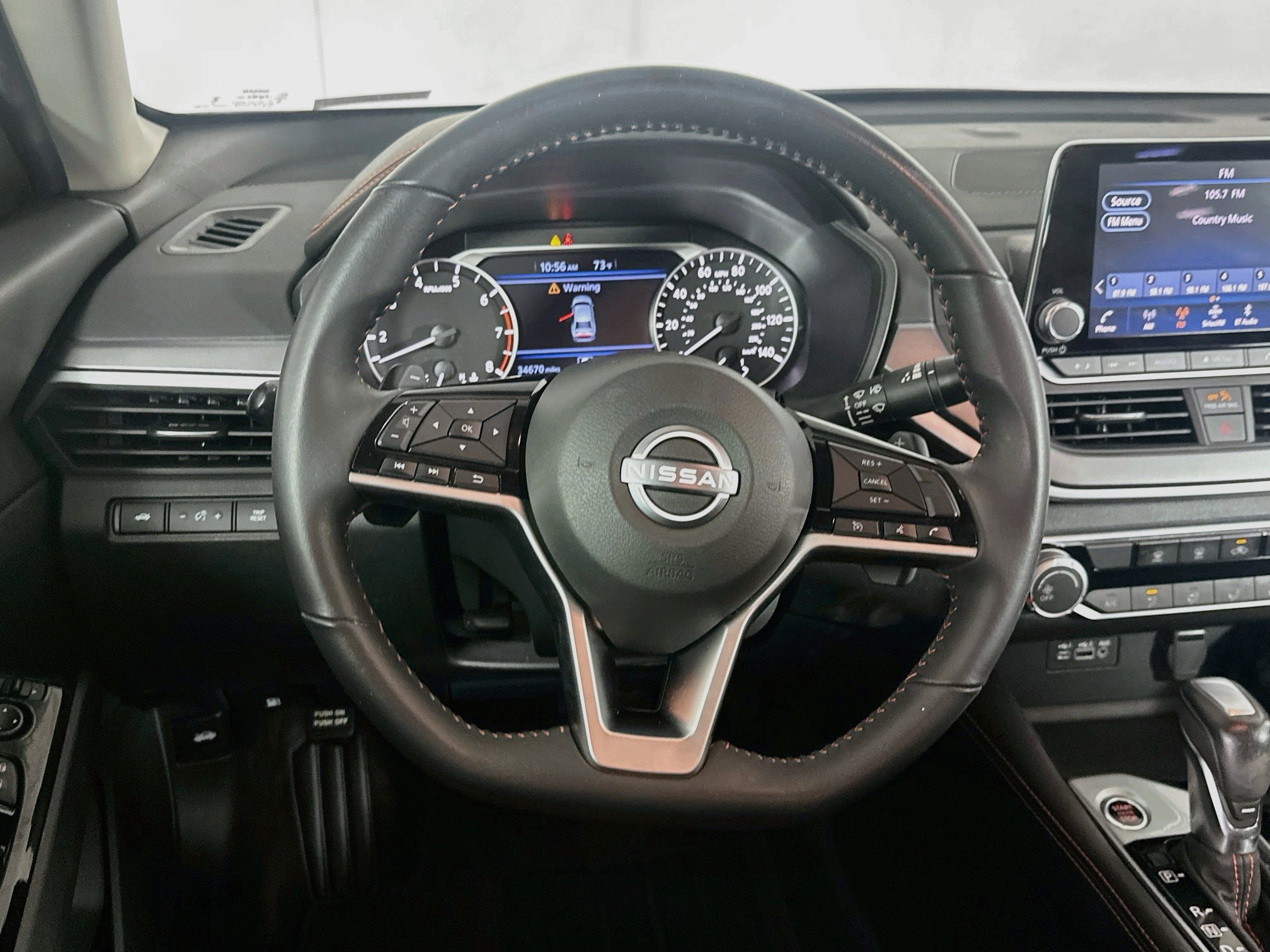 Used 2024 Nissan Altima 2.5 SR FWD image 18