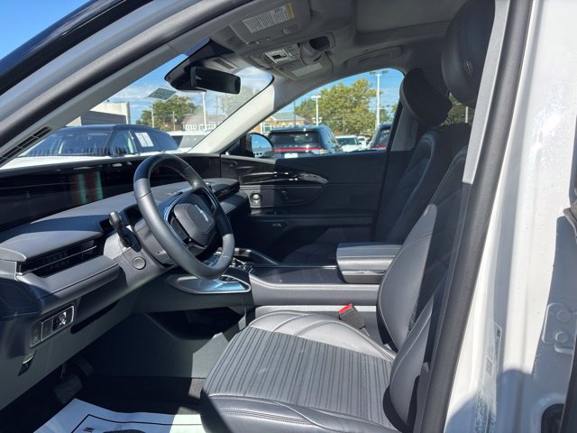 New 2026 Lincoln Nautilus Reserve w/ Jet Appearance Package AWD/4WD image 10
