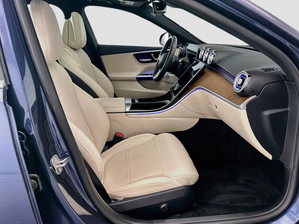 Certified 2025 Mercedes-Benz C 300 Sedan image 19