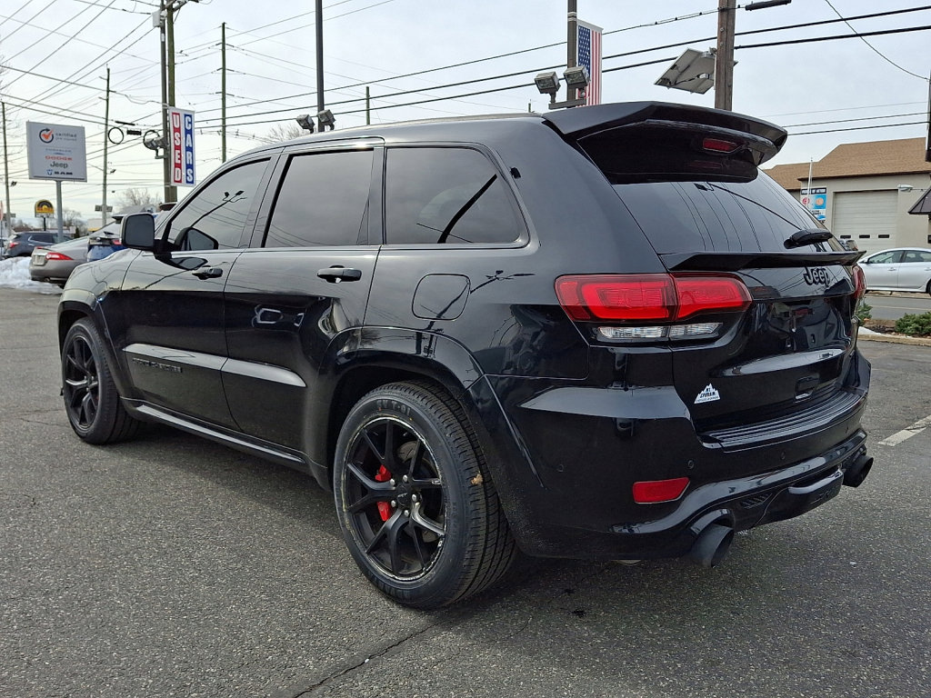 Used 2020 Jeep Grand Cherokee SRT w/ Trailer Tow Group IV image 3