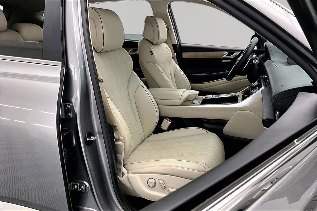 Used 2021 Genesis GV80 2.5T w/ Advanced Package 02 image 7