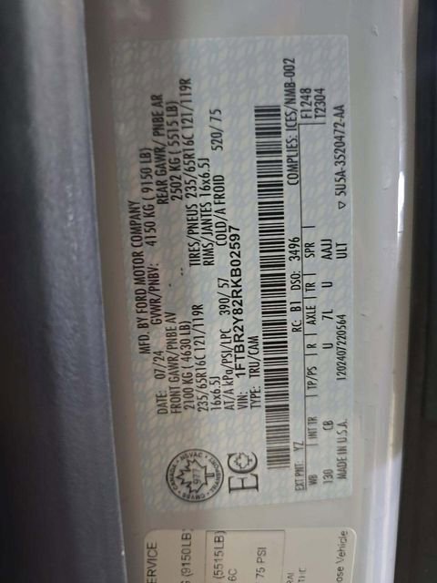 Used 2024 Ford Transit 250 Low Roof AWD w/ Exterior Upgrade Package image 6