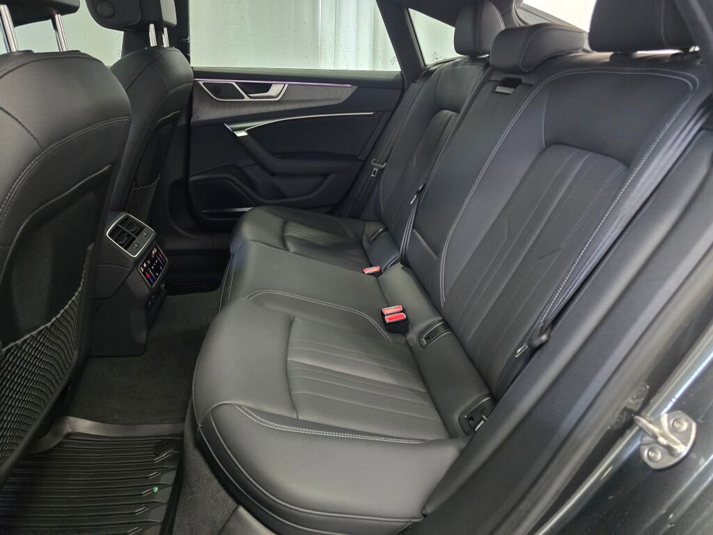 Used 2024 Audi A7 3.0T Premium Plus w/ Premium Plus Package image 19