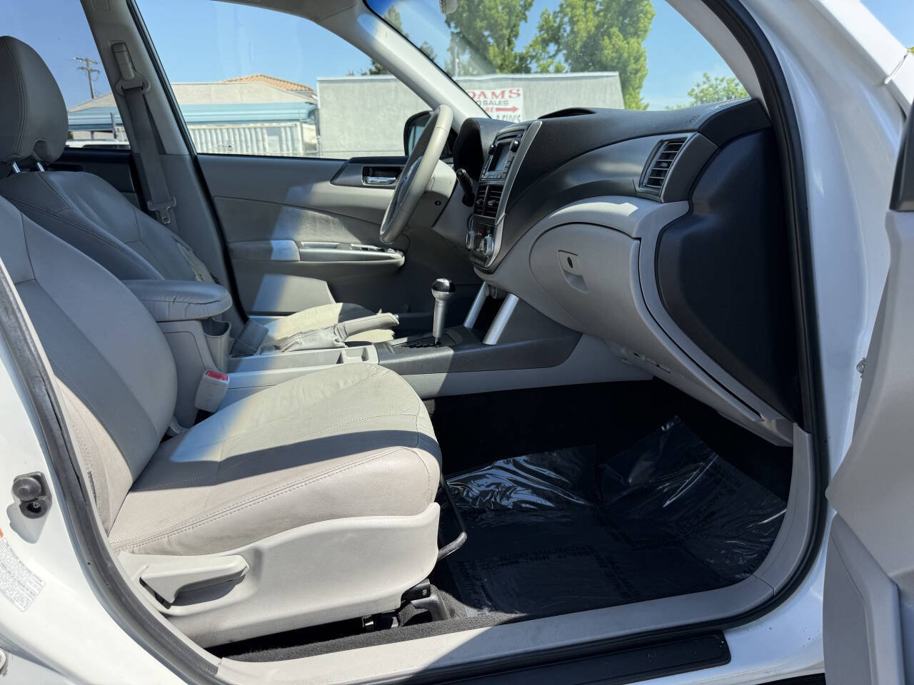 Used 2011 Subaru Forester 2.5XT Touring AWD/4WD image 13