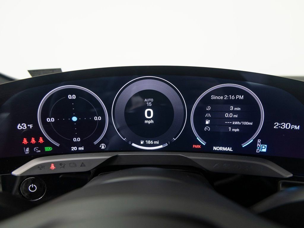 New 2026 Porsche Taycan image 20