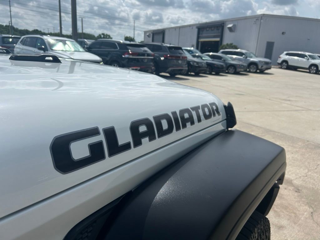 Used 2020 Jeep Gladiator Sport w/ Quick Order Package 24S image 38