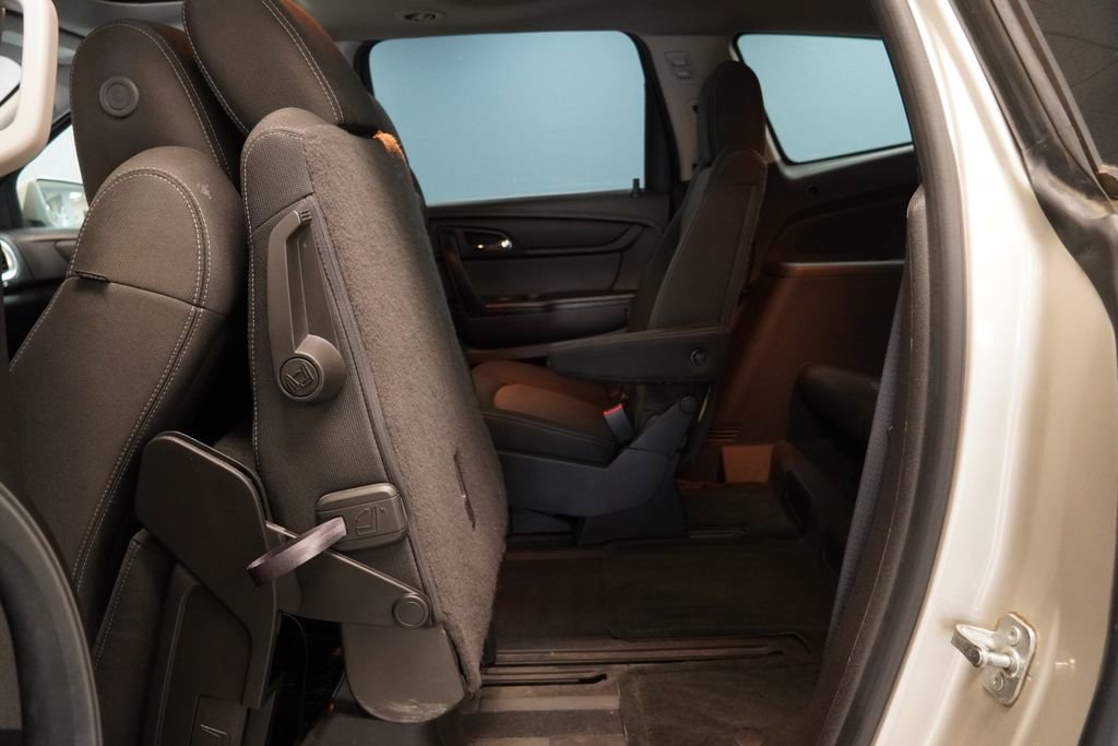 Used 2013 Chevrolet Traverse LT w/ All-Star Edition image 28