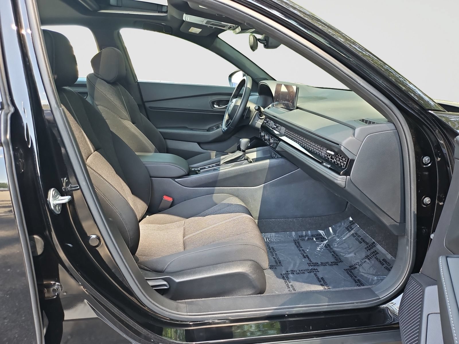 Used 2023 Honda Accord Sport image 17