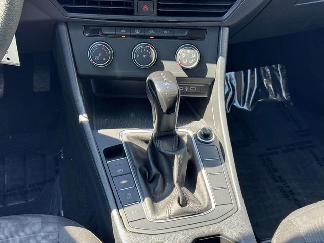 Used 2023 Volkswagen Jetta S image 19