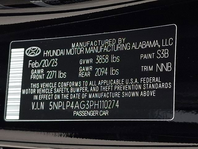 Used 2023 Hyundai Elantra Limited image 28