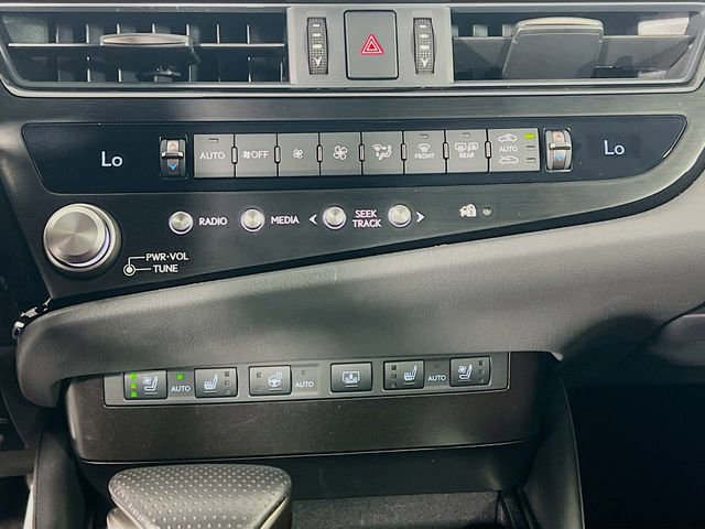 Used 2025 Lexus ES 300h F Sport w/ Accessory Package (Z2) FWD image 23