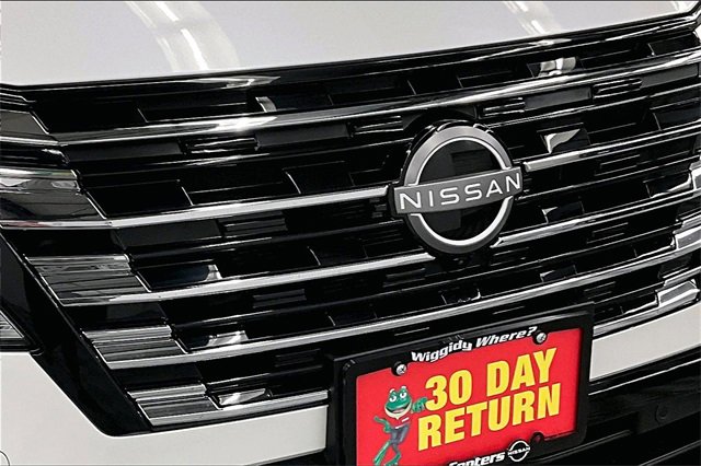 New 2026 Nissan Rogue Platinum w/ Platinum Premium Package image 14