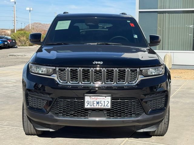 Used 2025 Jeep Grand Cherokee Laredo X w/ Trailer Tow Package image 2